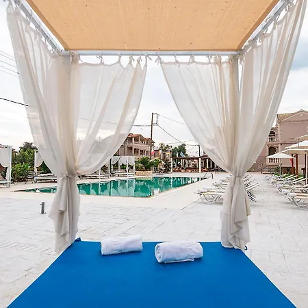 Hotel Ekati Mare 4*