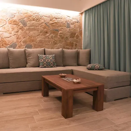 Ekati Mare Hotel 4*