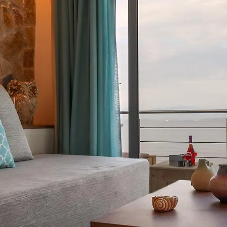 Hotel Ekati Mare 4*